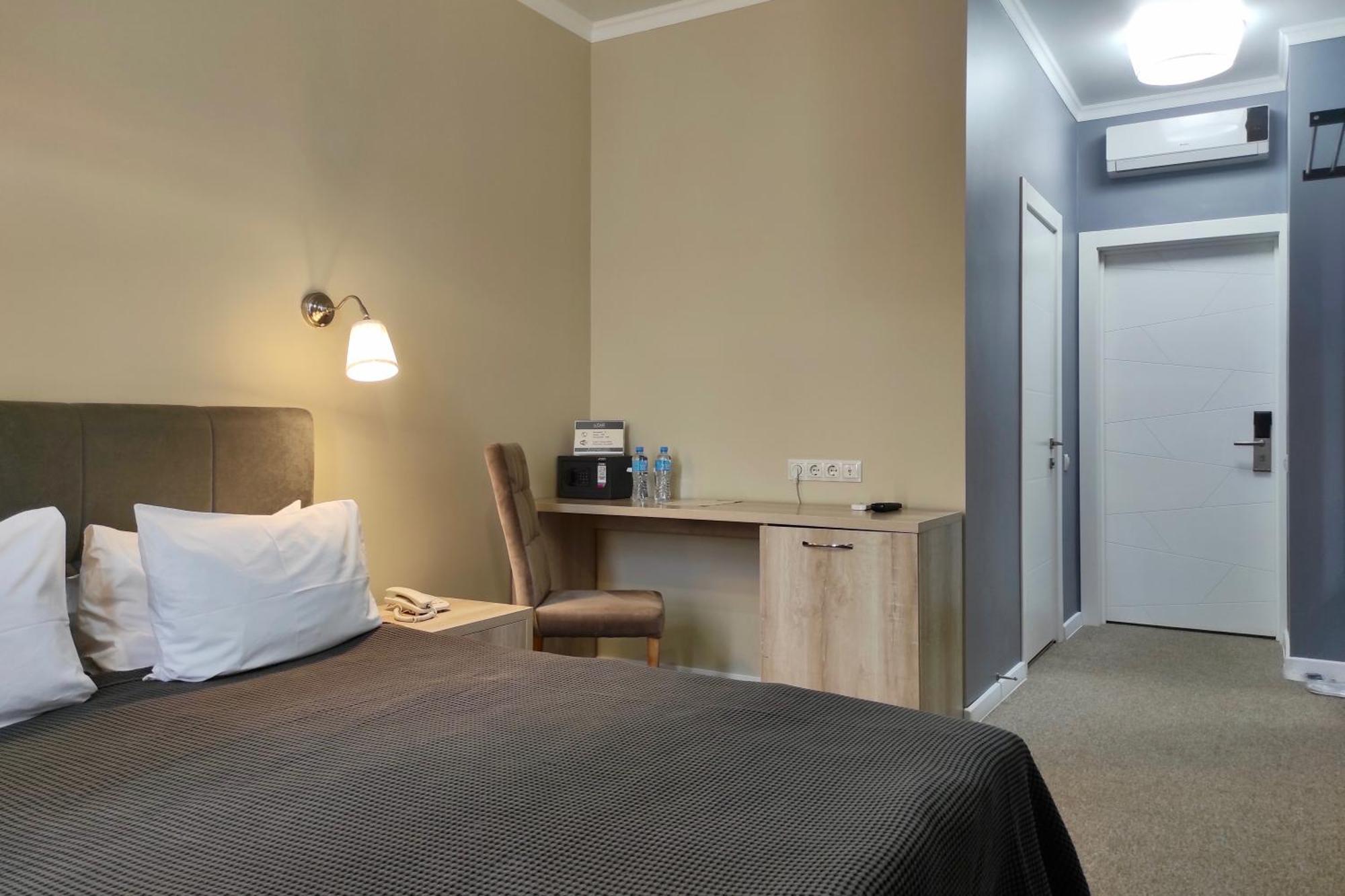 Lacasa Hotel Karagandy Dış mekan fotoğraf