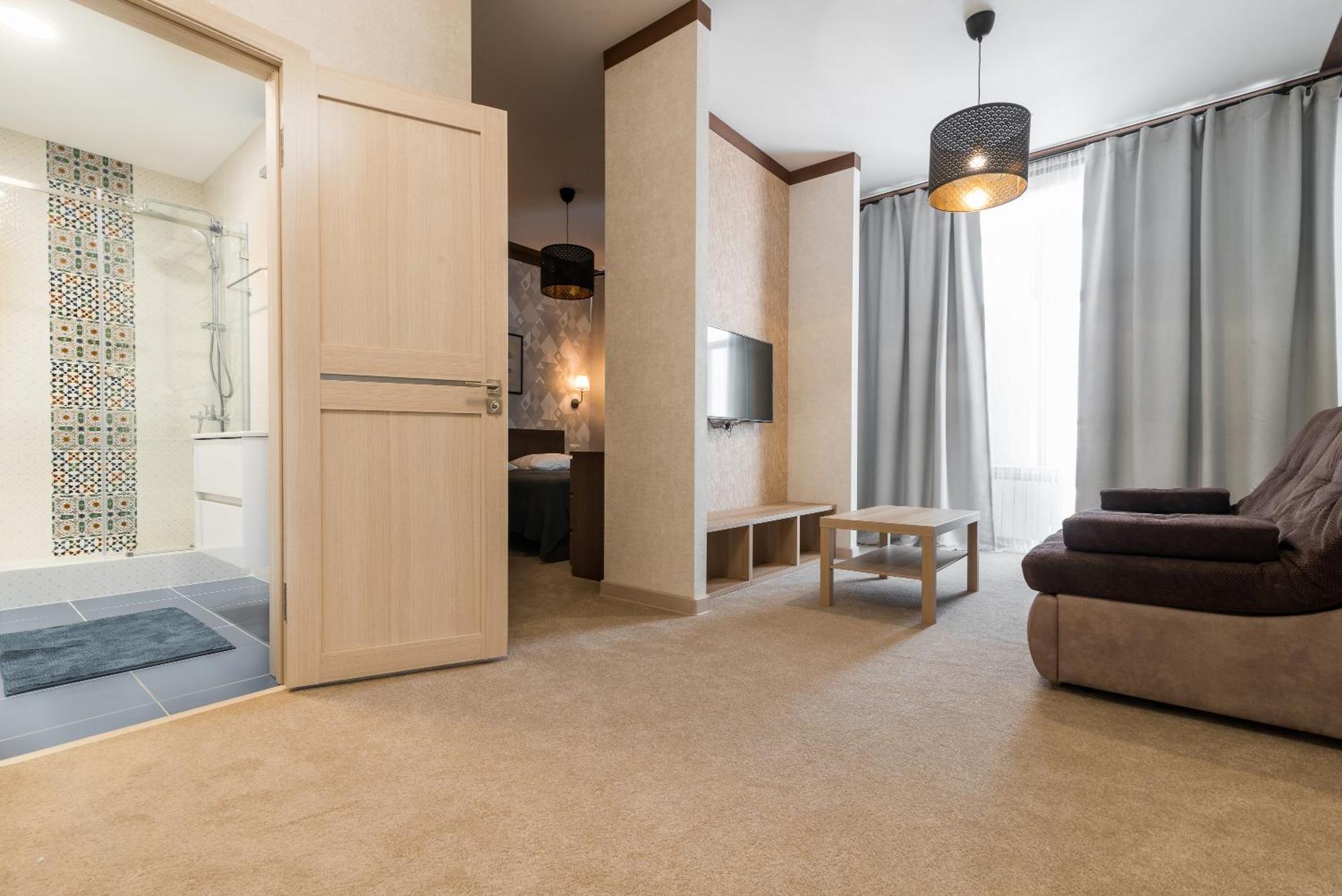 Lacasa Hotel Karagandy Dış mekan fotoğraf