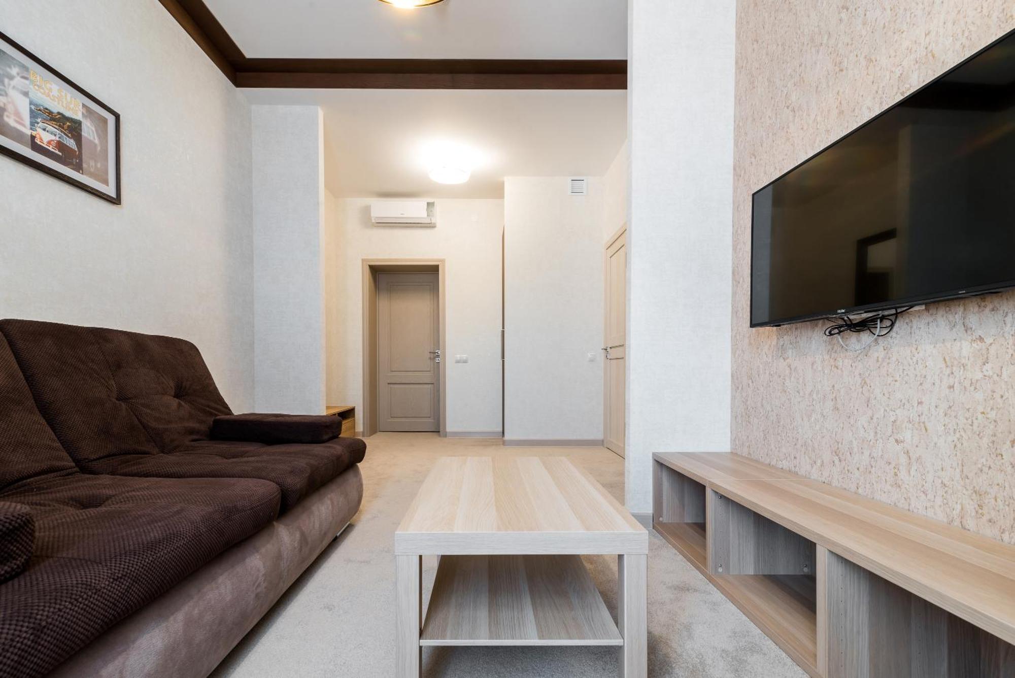 Lacasa Hotel Karagandy Dış mekan fotoğraf
