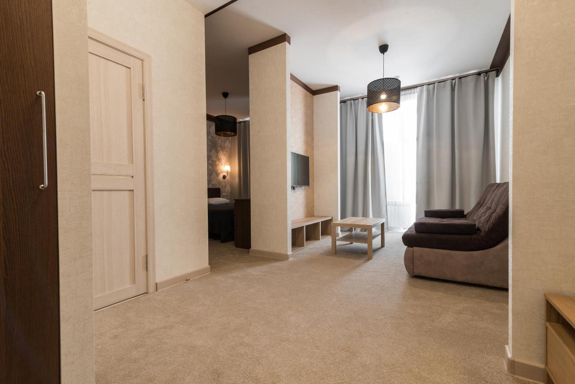 Lacasa Hotel Karagandy Dış mekan fotoğraf