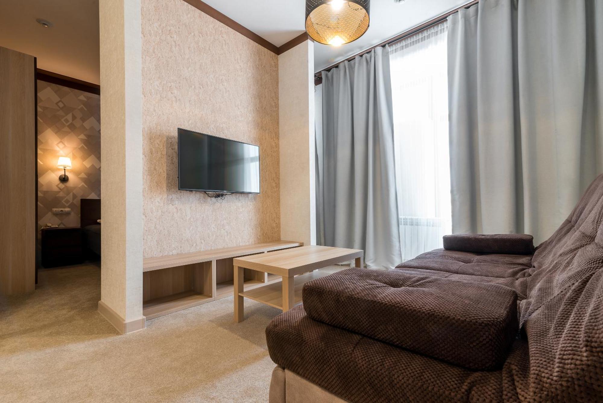 Lacasa Hotel Karagandy Dış mekan fotoğraf